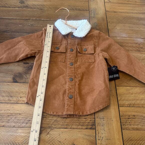 Okie Dokie corduroy fur collar shacket size 3T new with tag - Picture 3 of 5